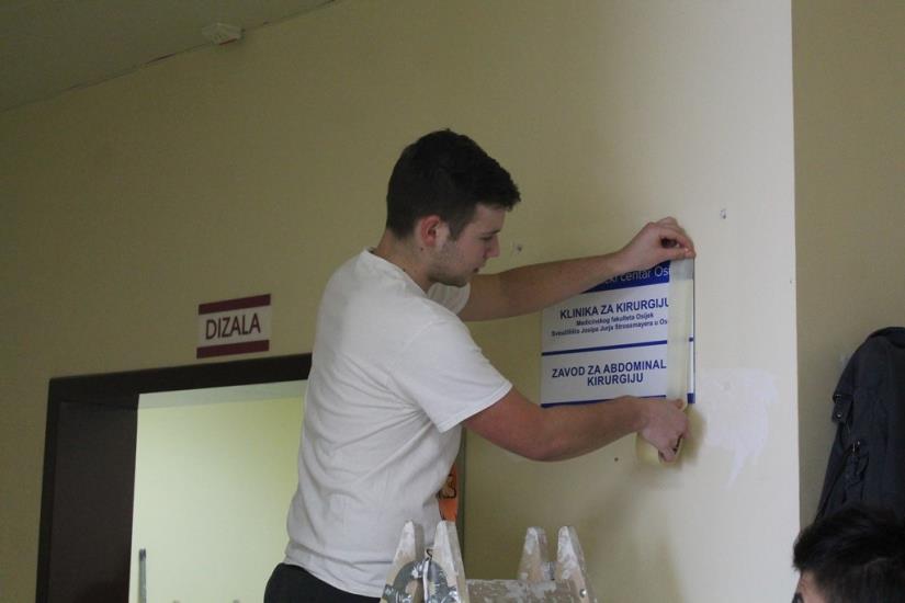 Ličenje i oslikavanje zidova Klinike za kirurgiju KBC Osijek