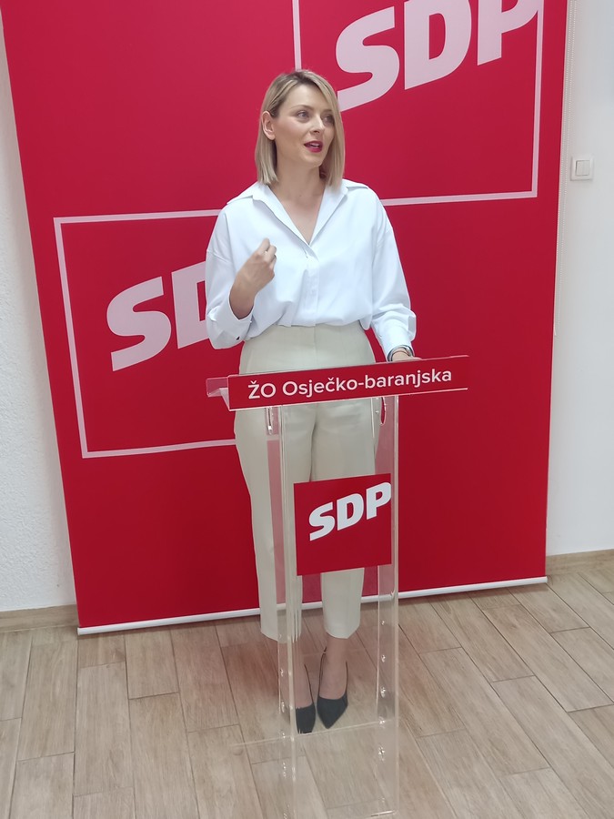SDP Osječko-baranjske županije: Hvala svim hrabrim ženama na nepokolebljivosti da se suprotstave rastućoj netrpeljivosti koja pod krinkom molitve želi smanjiti već ostvarena prava