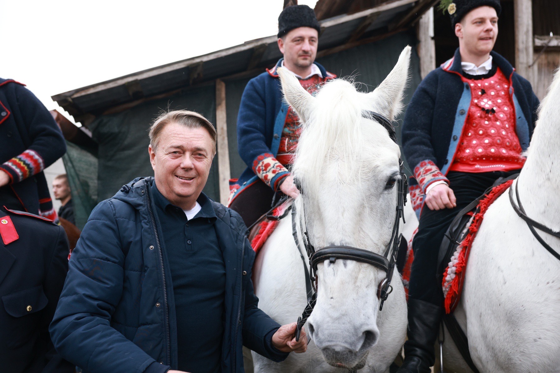 [FOTO] U Tenji održano 20. jubilarno Pokladno jahanje